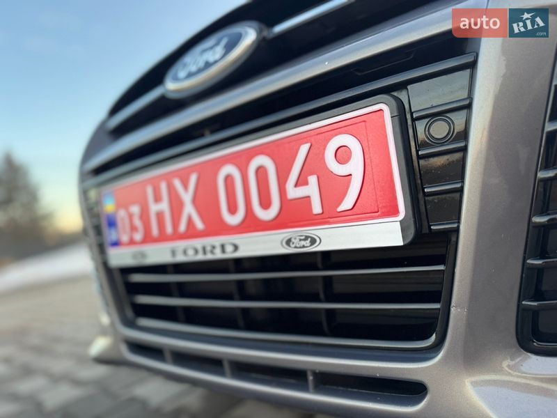 Универсал Ford Focus 2012 в Нововолынске