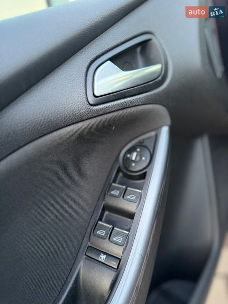 Универсал Ford Focus 2012 в Нововолынске