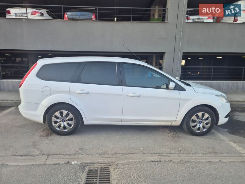 Універсал Ford Focus 2010 в Львові фото 7 Універсал Ford Focus 2010 в Львові