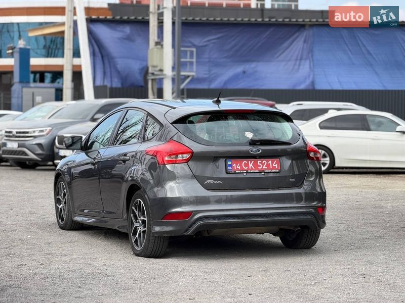 Хетчбек Ford Focus 2015 в Львові