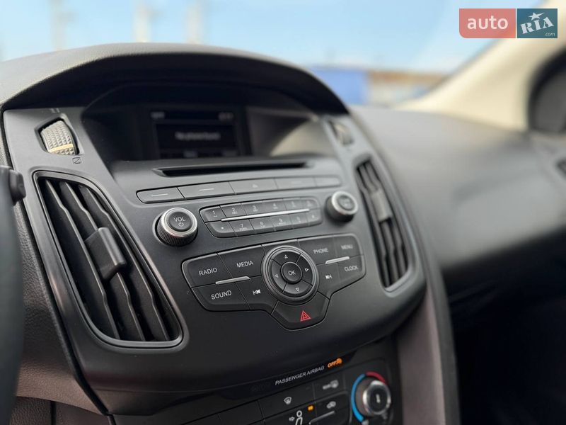 Хетчбек Ford Focus 2015 в Львові