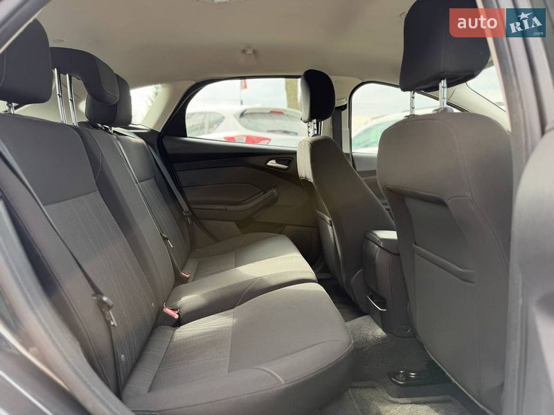Хетчбек Ford Focus 2015 в Львові