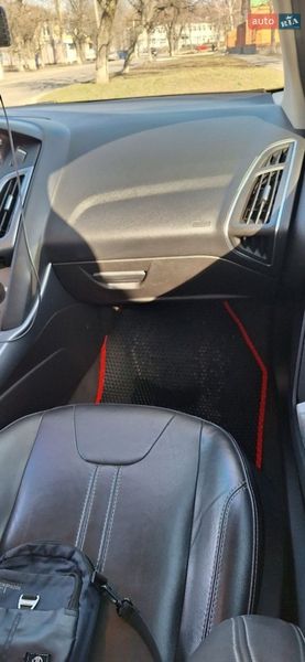 Седан Ford Focus 2013 в Тернівці фото 43 Седан Ford Focus 2013 в Тернівці