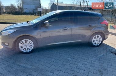 Хэтчбек Ford Focus 2017 в Житомире