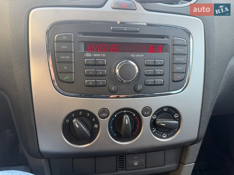 Універсал Ford Focus 2010 в Києві фото 5 Універсал Ford Focus 2010 в Києві