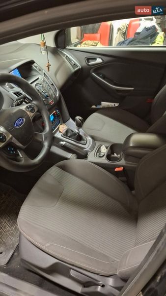 Универсал Ford Focus 2013 в Пустомытах фото 5 Универсал Ford Focus 2013 в Пустомытах