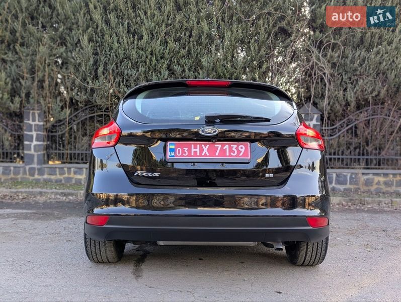 Хэтчбек Ford Focus 2016 в Луцке