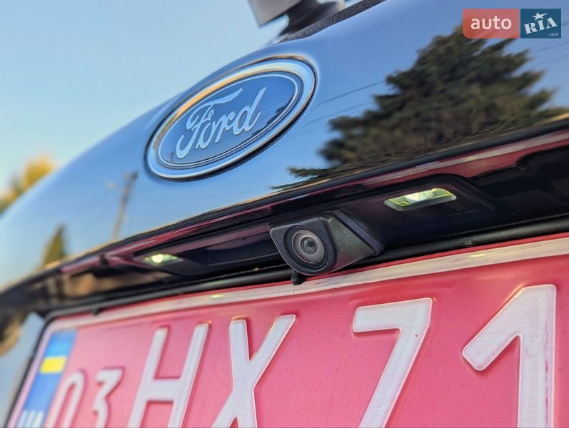 Хэтчбек Ford Focus 2016 в Луцке