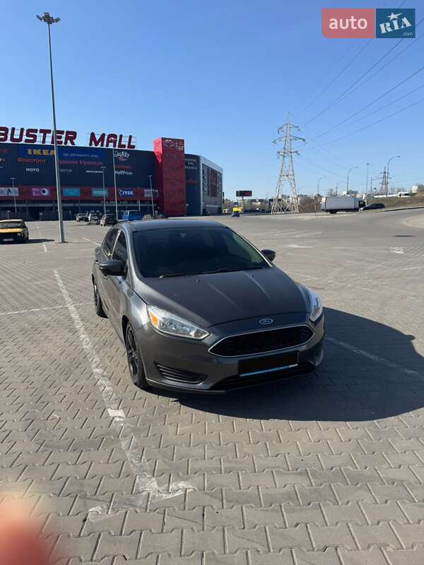 Седан Ford Focus 2016 в Києві