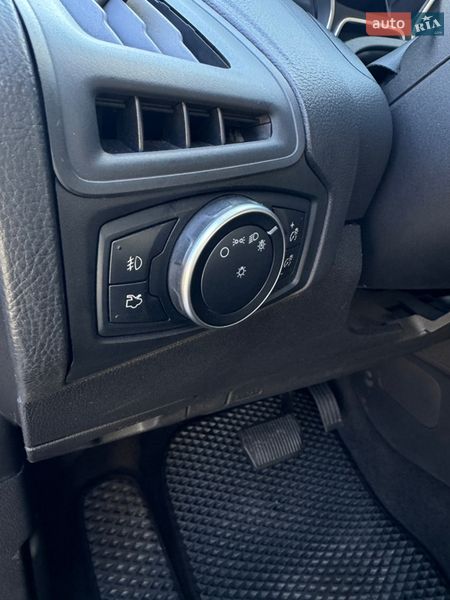 Седан Ford Focus 2015 в Черкасах фото 15 Седан Ford Focus 2015 в Черкасах