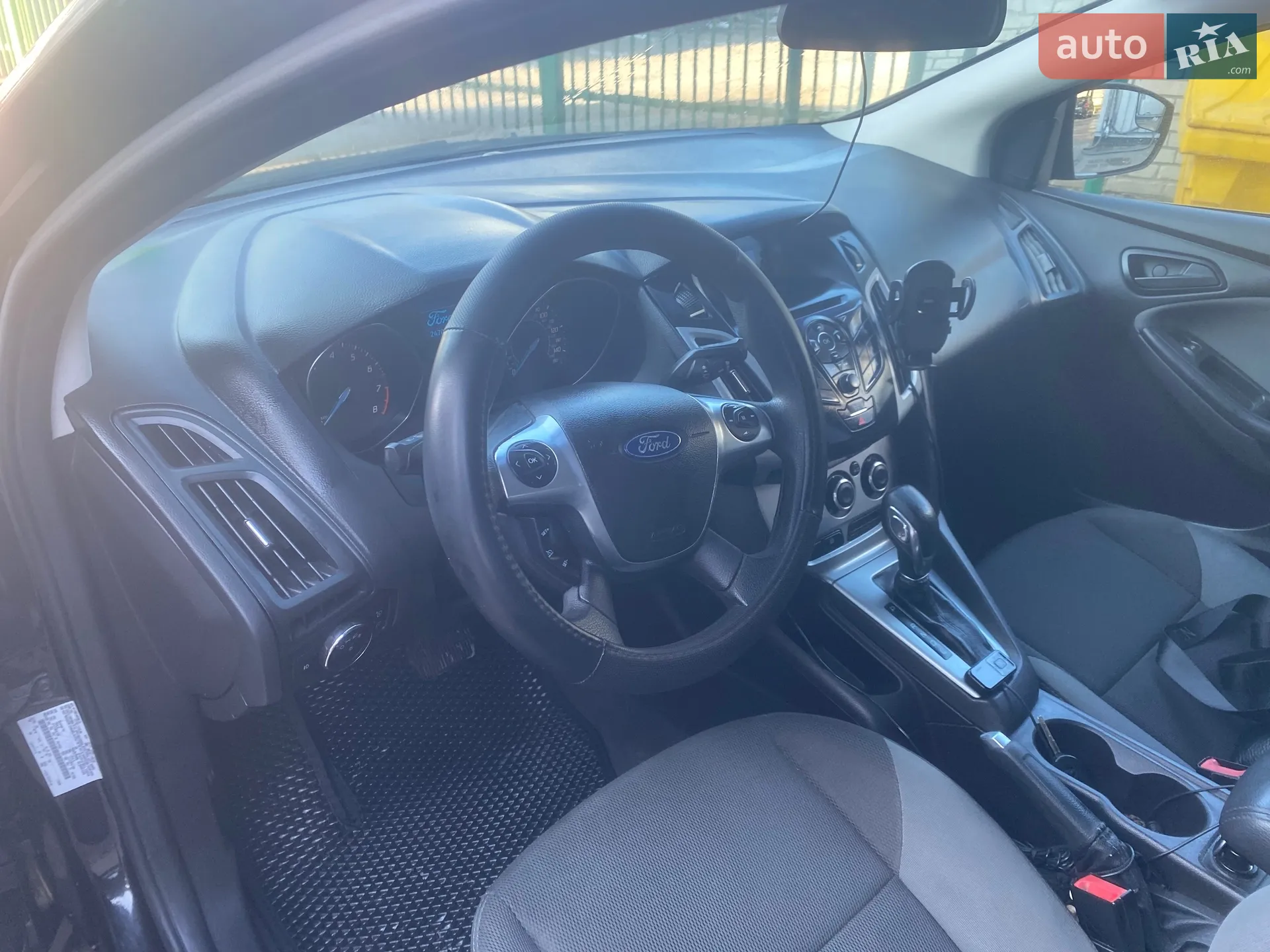 2012 Ford Focus - мініатюра 10