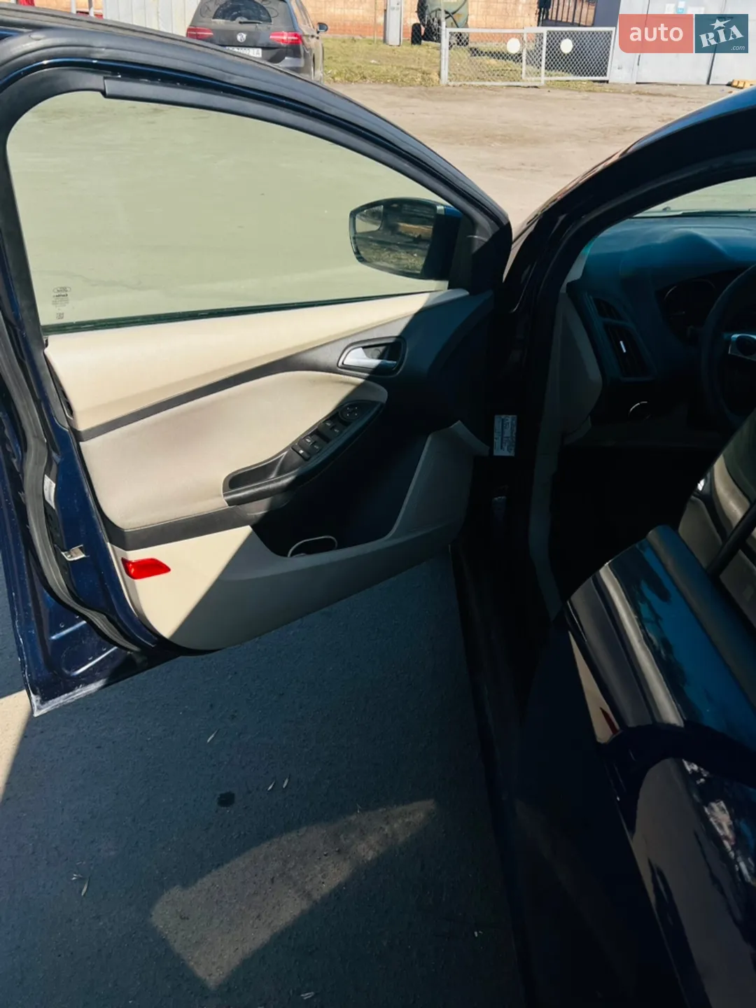 2011 Ford Focus - мініатюра 3