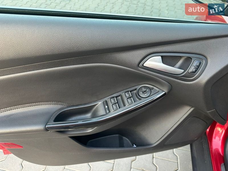 Универсал Ford Focus 2016 в Луцке фото 39 Универсал Ford Focus 2016 в Луцке