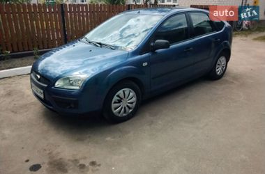 Хэтчбек Ford Focus 2006 в Пулинах
