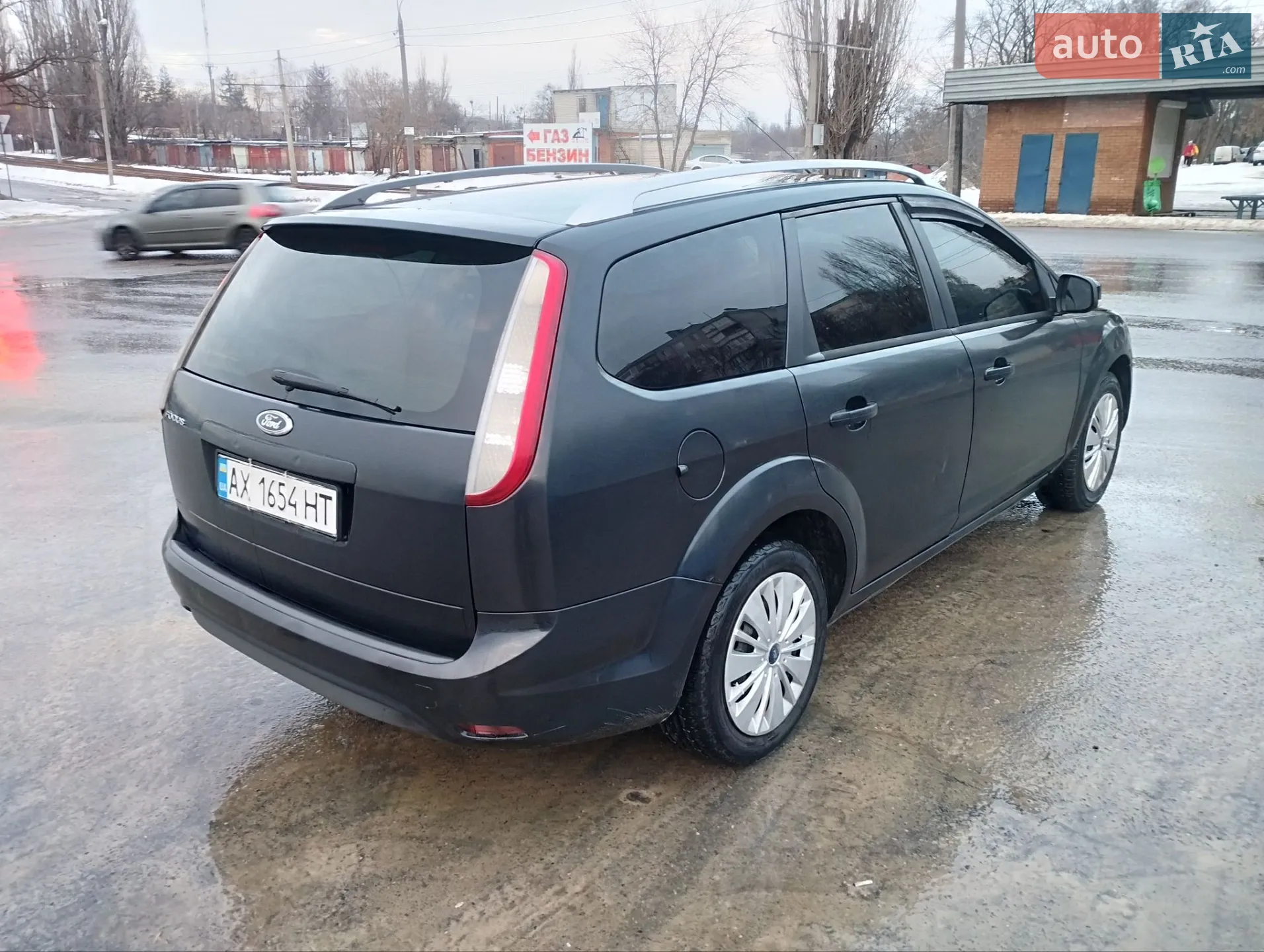 2010 Ford Focus - мініатюра 3