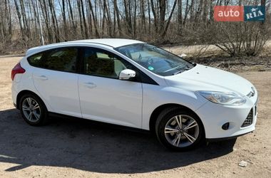 Хетчбек Ford Focus 2014 в Житомирі
