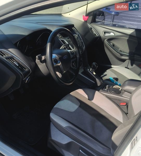 Седан Ford Focus 2013 в Кременчуці фото 10 Седан Ford Focus 2013 в Кременчуці