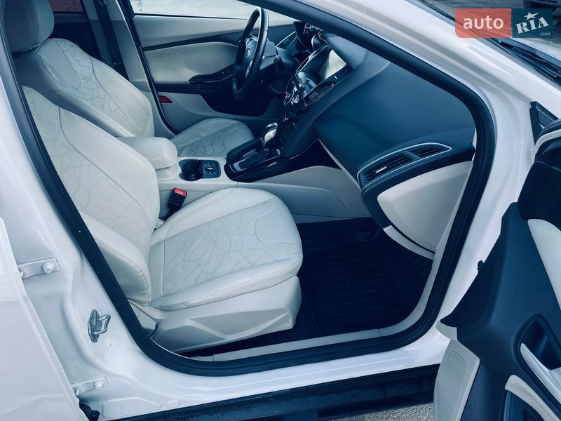 Хетчбек Ford Focus 2014 в Києві фото 9 Хетчбек Ford Focus 2014 в Києві