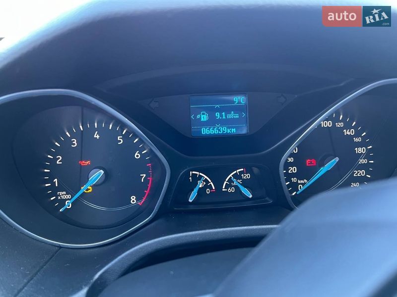 Седан Ford Focus 2017 в Черкасах