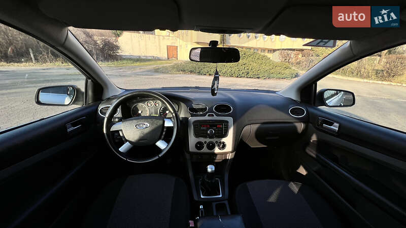 Седан Ford Focus 2007 в Мукачево