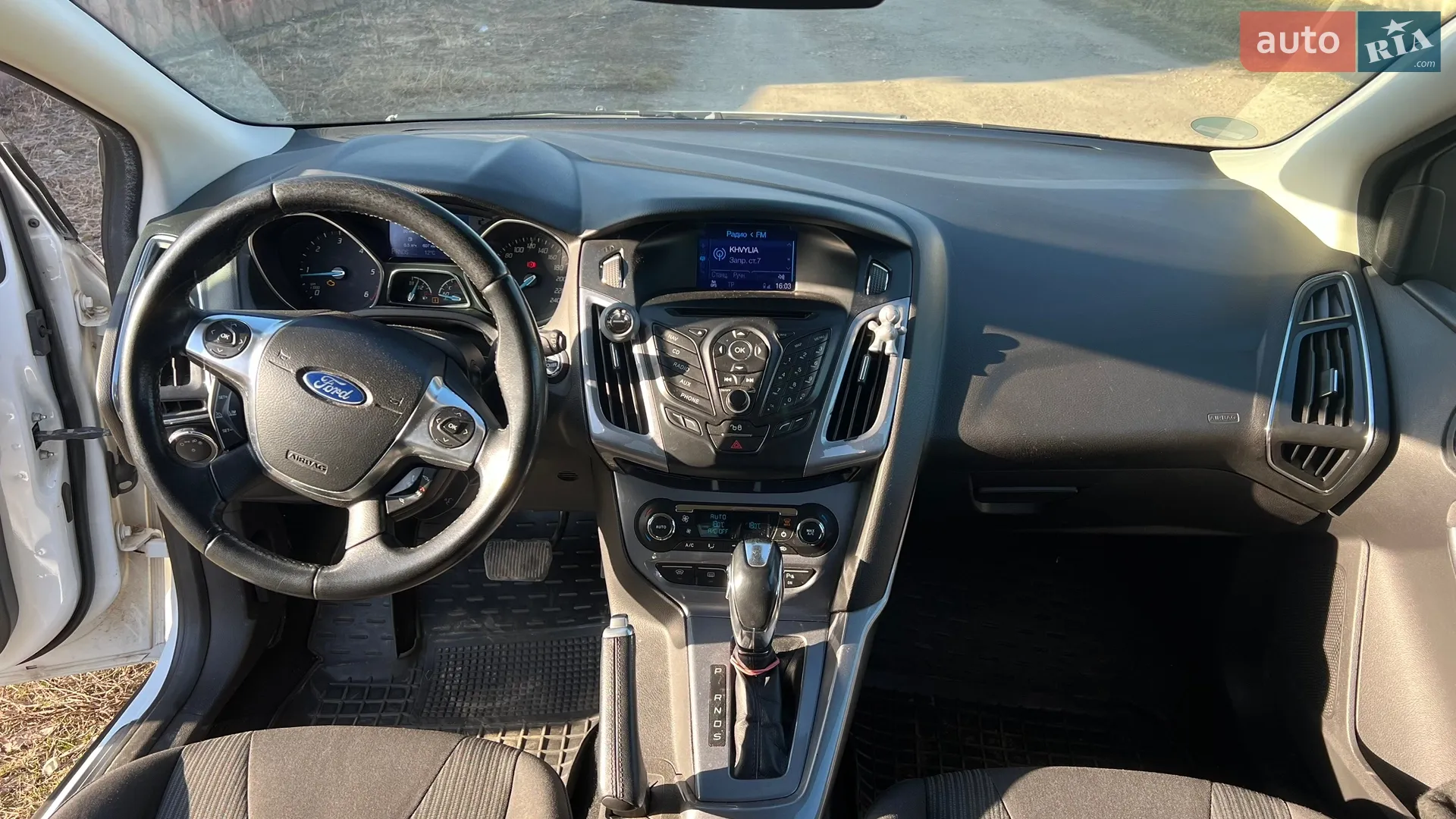 2012 Ford Focus - мініатюра 16