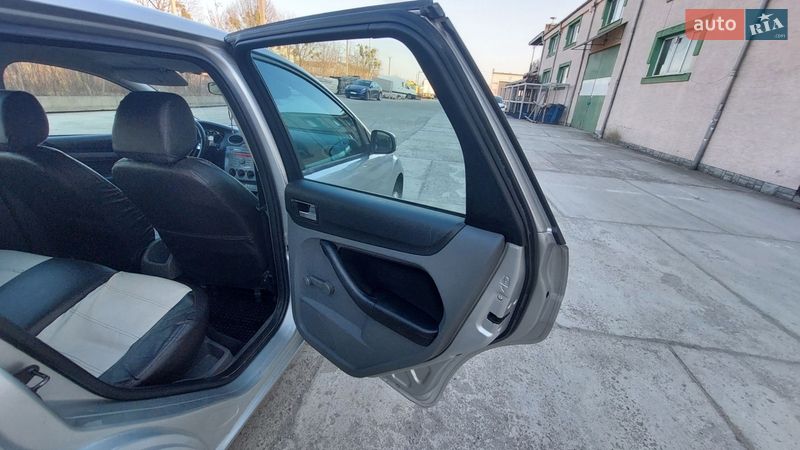 Універсал Ford Focus 2008 в Житомирі