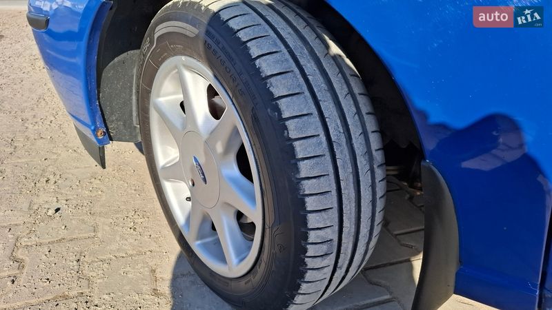 Седан Ford Focus 2002 в Тернополе