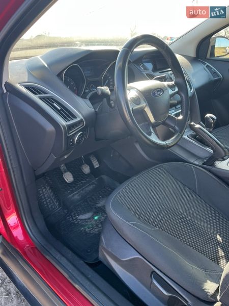 Хэтчбек Ford Focus 2012 в Запорожье