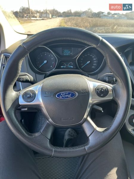 Хэтчбек Ford Focus 2012 в Запорожье