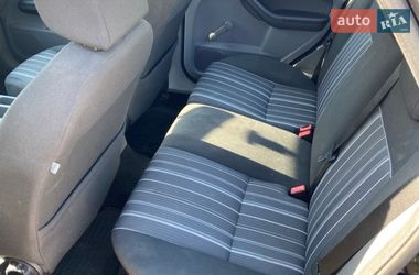 Седан Ford Focus 2008 в Киеве