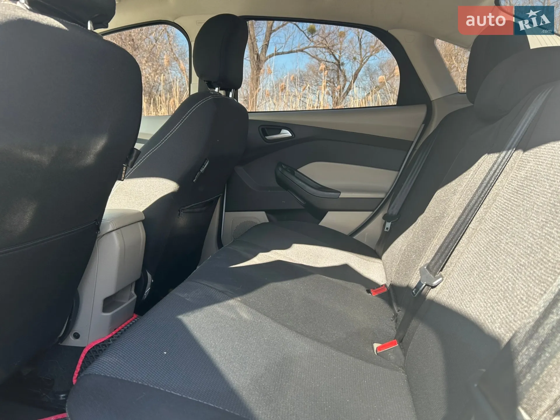 2017 Ford Focus - мініатюра 10