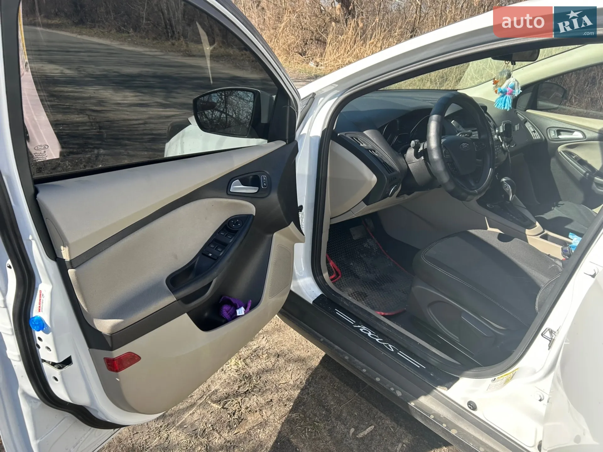 2017 Ford Focus - мініатюра 12