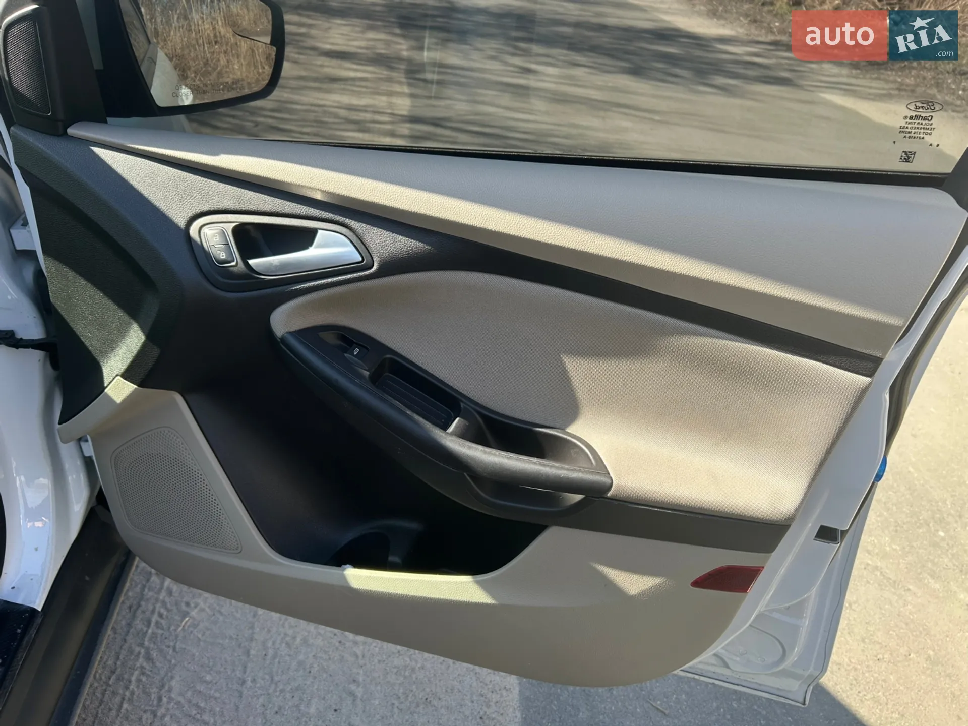 2017 Ford Focus - мініатюра 15