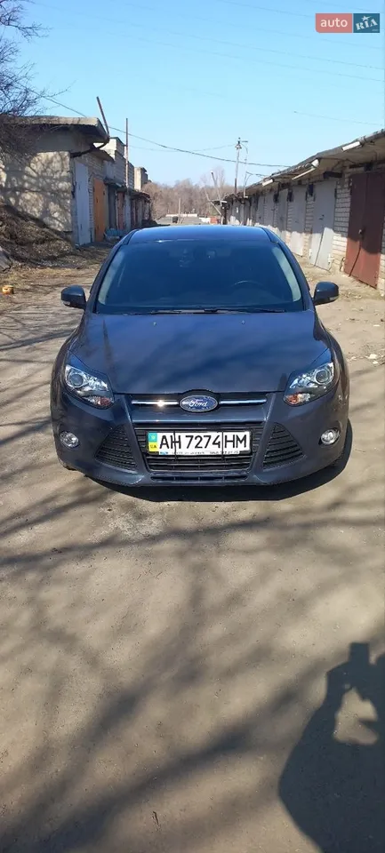 2010 Ford Focus - мініатюра 10