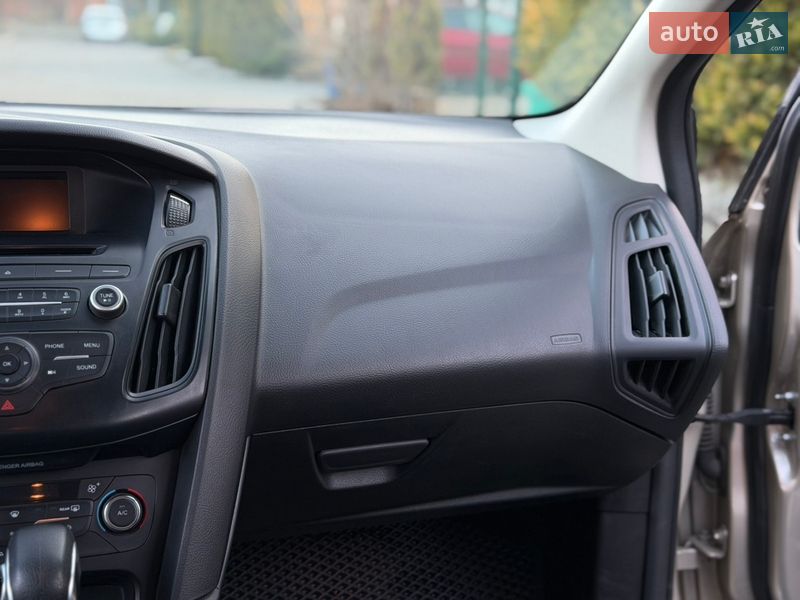 Седан Ford Focus 2017 в Одессе