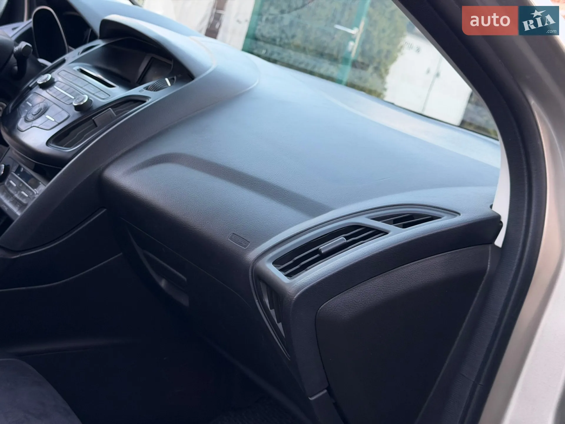2017 Ford Focus - мініатюра 40