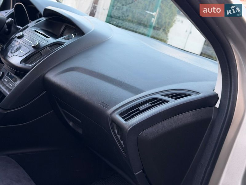Седан Ford Focus 2017 в Одессе