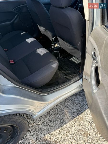 Седан Ford Focus 2004 в Кропивницком