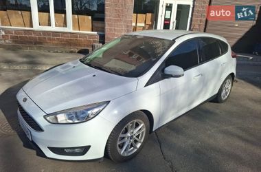 Хэтчбек Ford Focus 2015 в Киеве