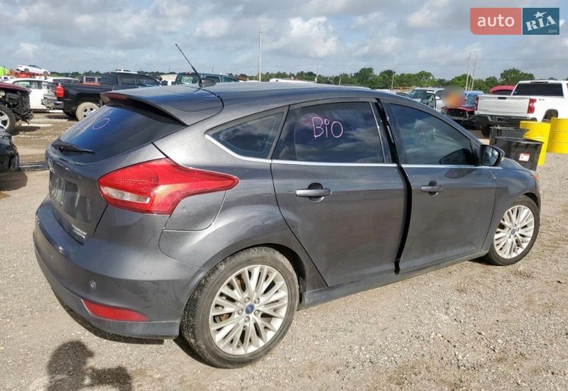 Хэтчбек Ford Focus 2016 в Стрые