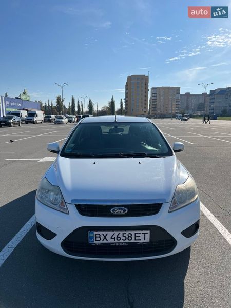 Ford Focus 2010 Ford Focus 2010