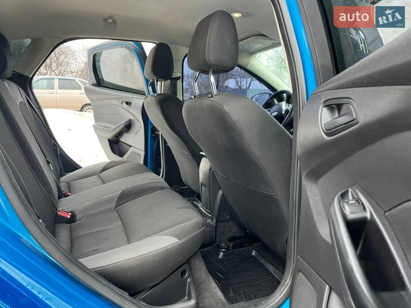 Хэтчбек Ford Focus 2011 в Чернигове