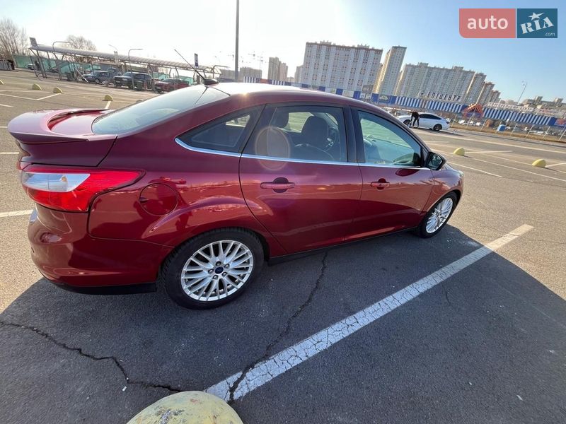 Седан Ford Focus 2014 в Києві