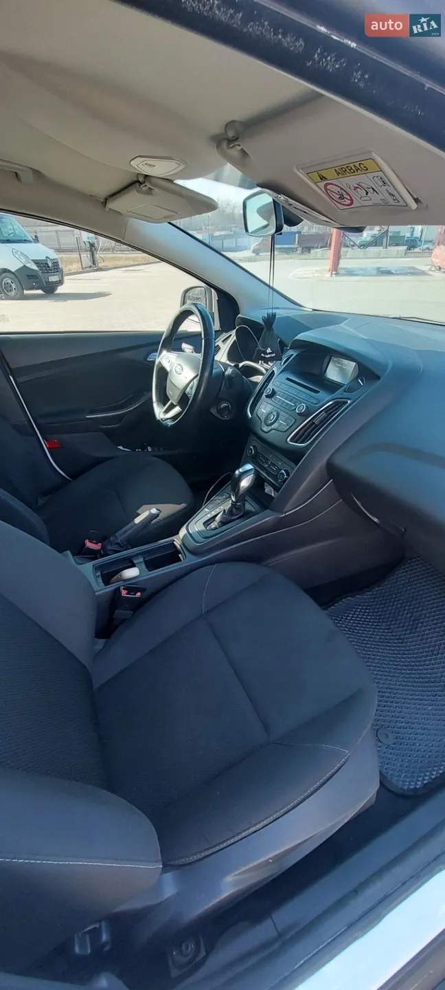 2015 Ford Focus - мініатюра 9