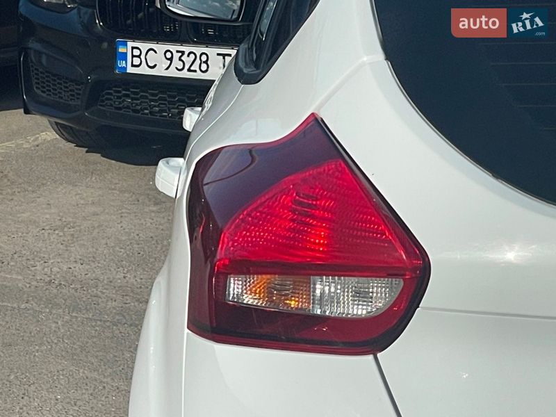 Хэтчбек Ford Focus 2017 в Киеве