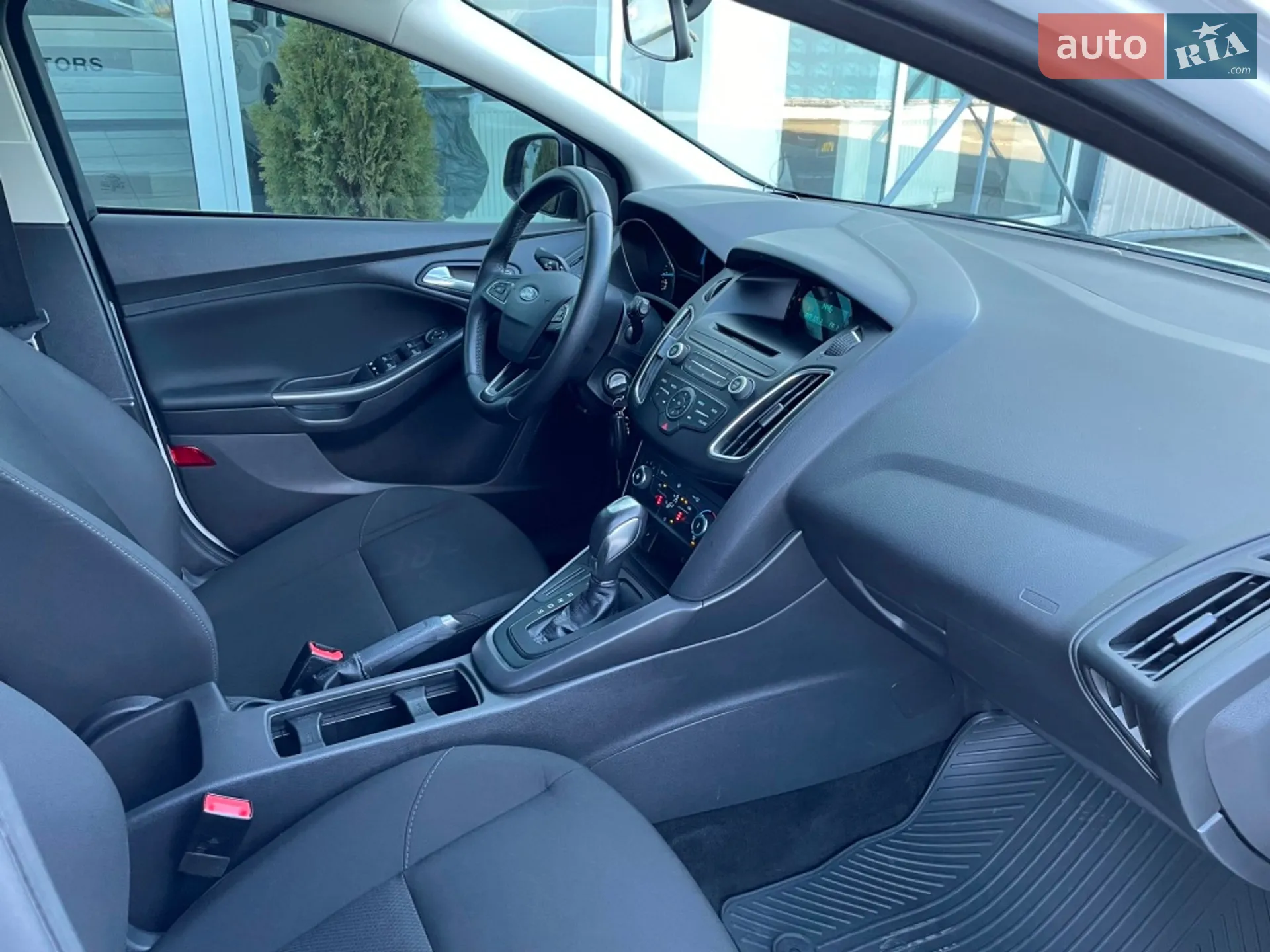 2017 Ford Focus - мініатюра 50