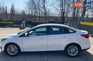Седан Ford Focus 2015 в Львове
