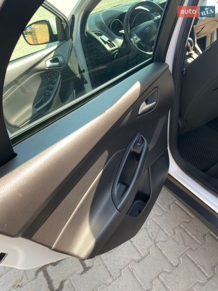 Седан Ford Focus 2015 в Львове