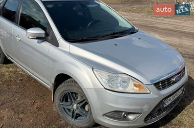 Седан Ford Focus 2008 в Лебедині