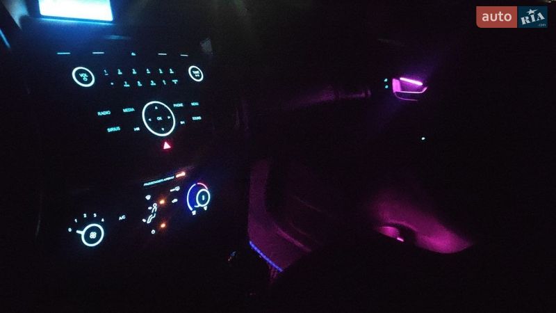 Седан Ford Focus 2015 в Києві фото 4 Седан Ford Focus 2015 в Києві